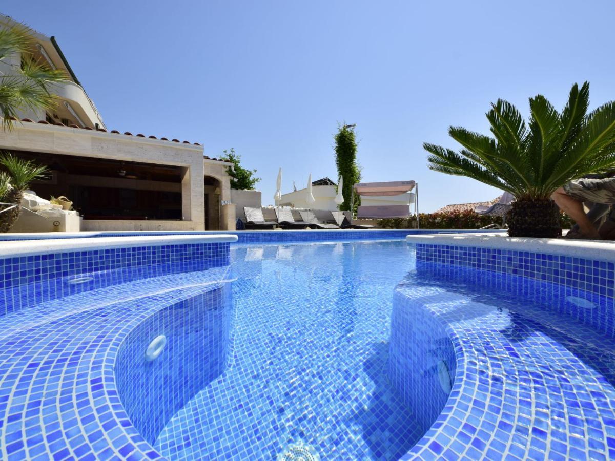 Apartment Villa Andjelka-6 By Interhome Трогир Экстерьер фото